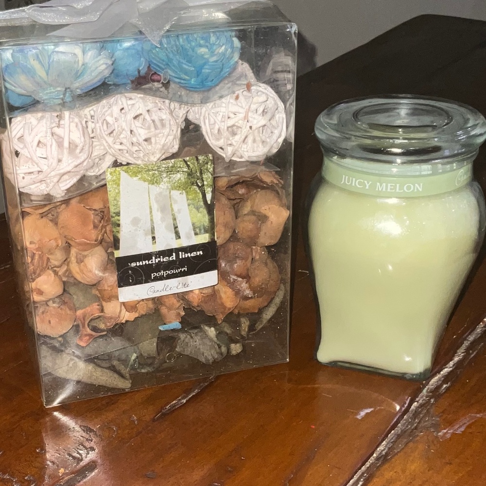 Candle-lite Sundried Linen Large Quality Potpourri & Juicy Melon Candle